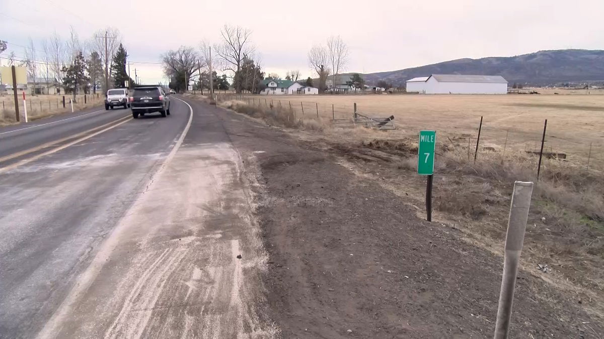 OSP says one person was killed in crash near Highway 126-Powell Butte Highway intersection