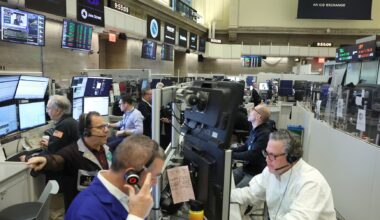 Stocks rally, dollar higher in wake of US jobs numbers