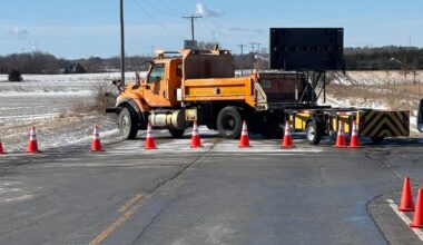 Manhattan school bus crashes in suburbs, 1 dead, 11 injured – NBC Chicago