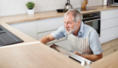 If you're over 65 and can still do these 8 things without reminders, your cognitive health is remarkable