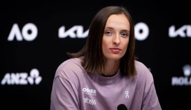 Iga Świątek echoes Coco Gauff criticism of Australian Open cameras: ‘Are we animals in the zoo?’