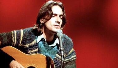 Why James Taylor Thought He Was a “Bad Influence” on The Beatles Near the End of Their Career