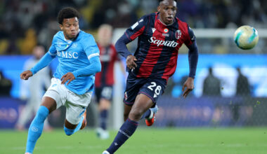 RIYADH, SAUDI ARABIA - DECEMBER 22: Jhon Lucumi of Bologna battles for possession with David Neres of SSC Napoli during the Supercoppa Italiana Final between SSC Napoli and Bologna FC 1909 at King Saud University Stadium on December 22, 2025 in Riyadh, Saudi Arabia. (Photo by Abdullah Ahmed/Getty Images)