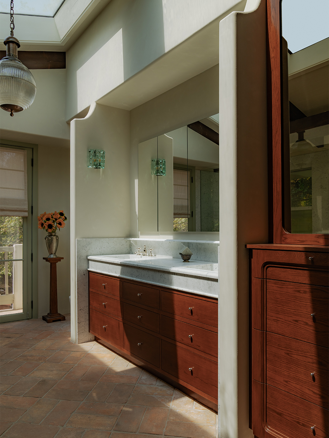 wood bathroom vanity