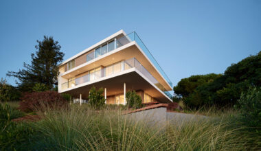 Swatt + Partners Shape a Hillside Home Overlooking the SF Bay