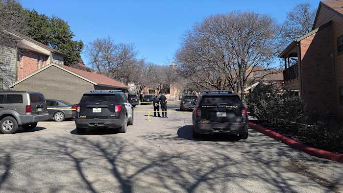 Man detained after stabbing woman on Northeast Side, SAPD says