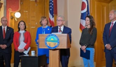 Major change to cell phones in Ohio schools now in effect