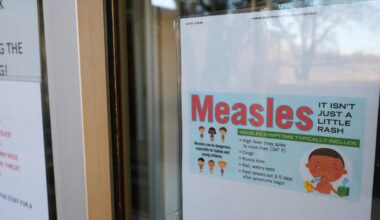 Person with measles traveled through Maryland, Virginia last week, health officials say