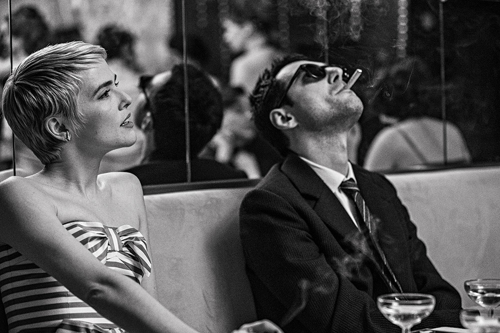 (L-R) Zoey Deutch as Jean Seberg and Guillaume Marbeck as Jean Luc Godard in Nouvelle Vague.