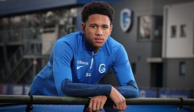 Barcelona seal deal with defender wanted by Milan and Bayern