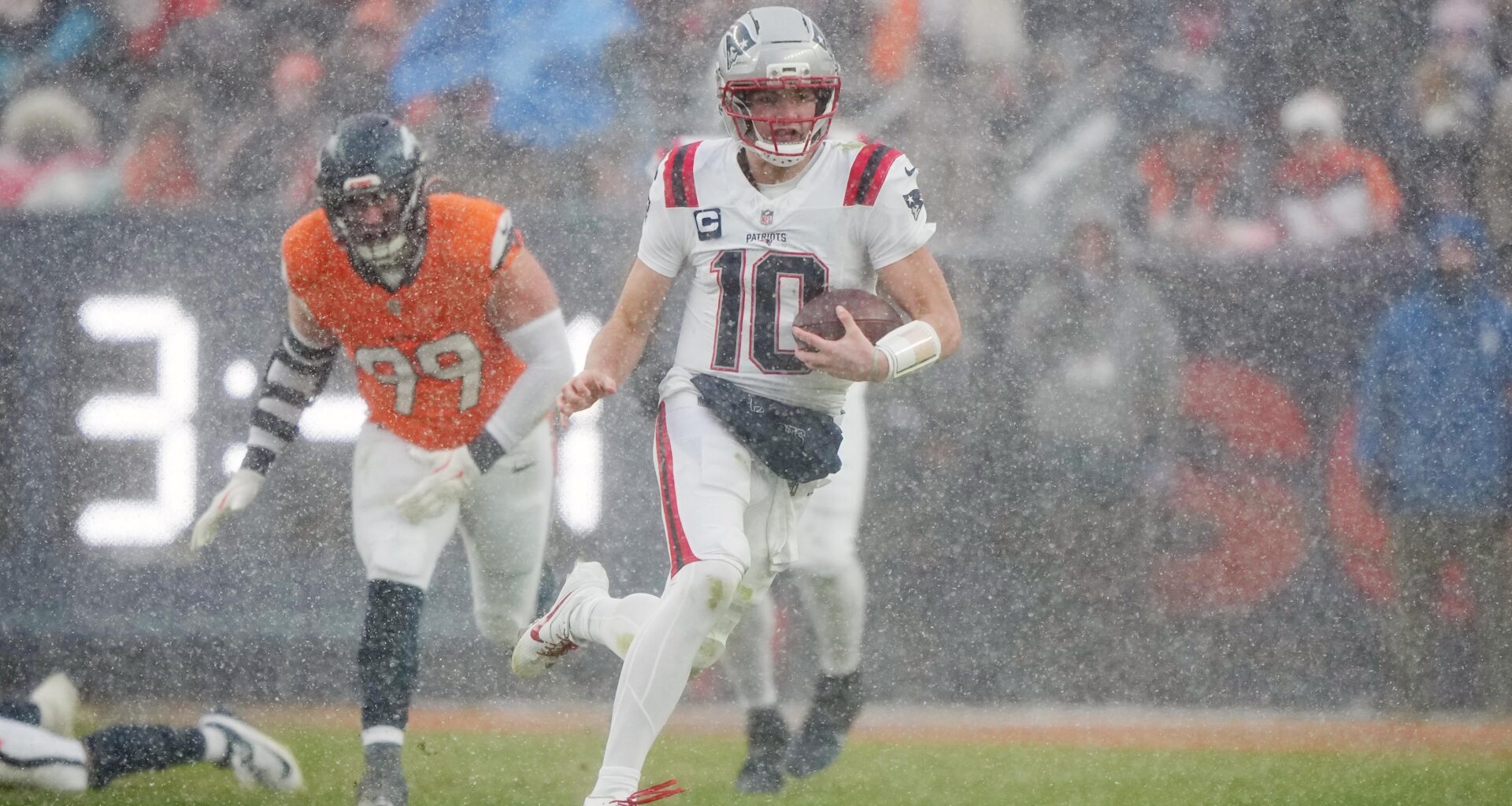 Patriots Reveal Uniform Color Combo for Super Bowl 60 vs. Seahawks in Photo as Designated Home Team
