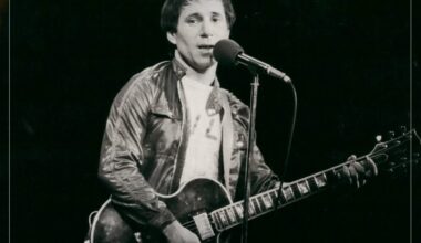 The one iconic singer Paul Simon couldn't stand watching