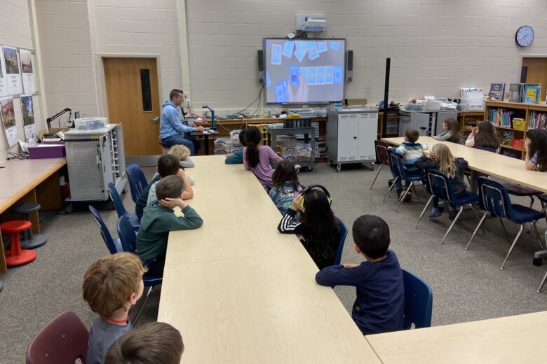 Why a Fairfax Co. elementary school is teaching kids the ‘how’ behind AI