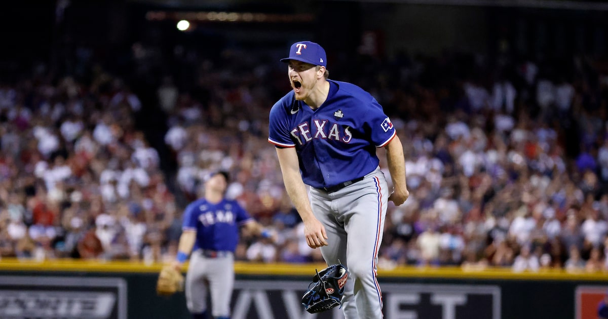 Texas Rangers bring back Josh Sborz on minor league deal
