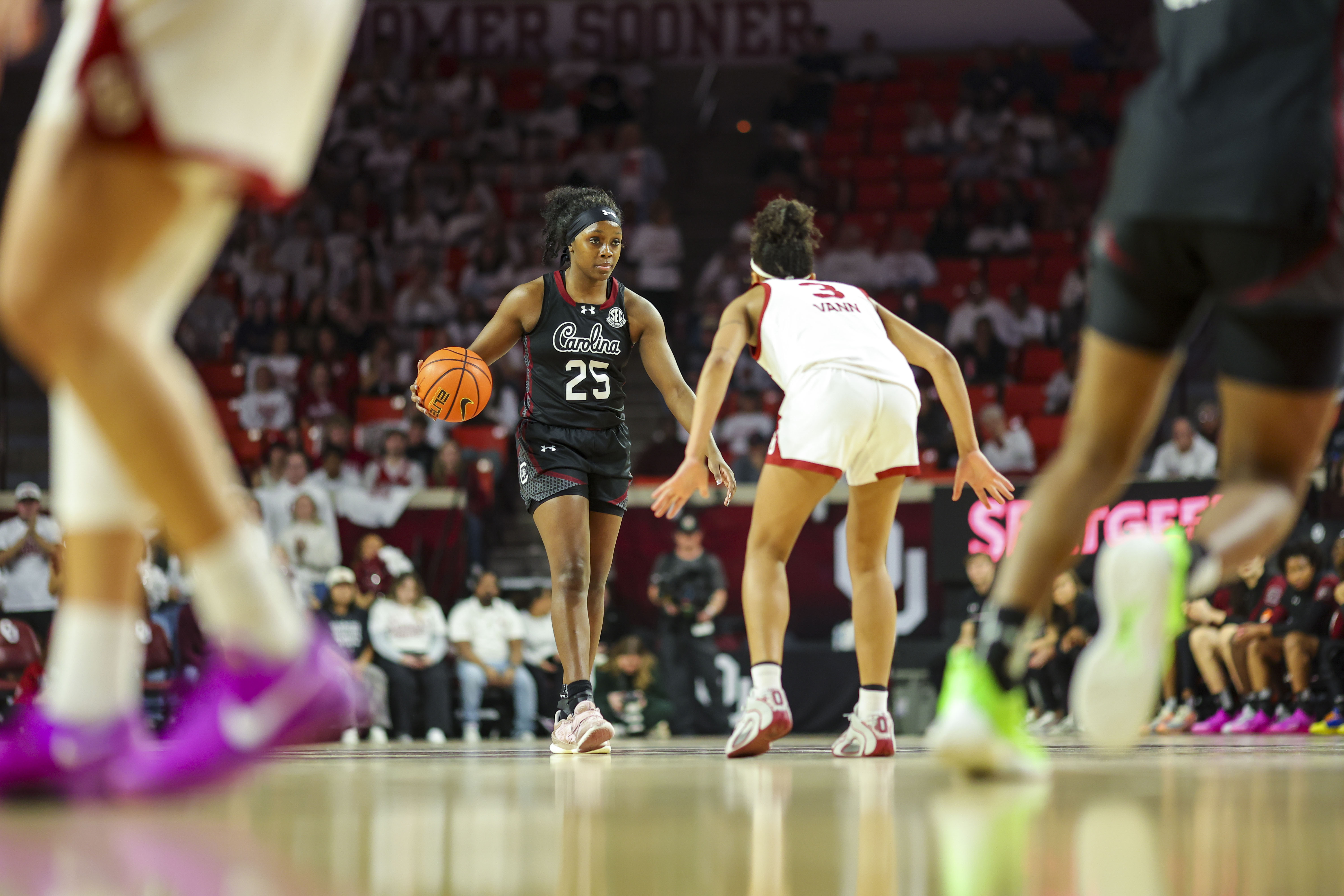 Raven Johnson ranks among the best on-ball defenders in the NCAA