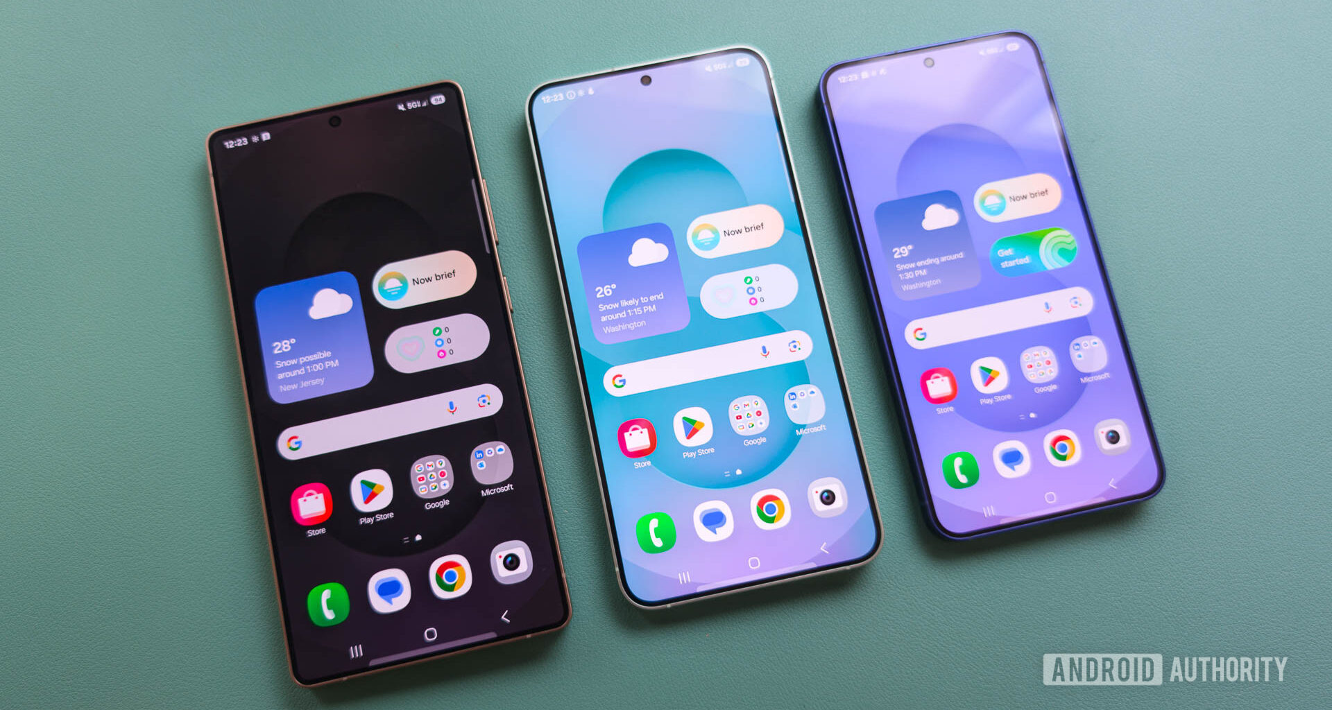 Samsung Galaxy S25 series home screens