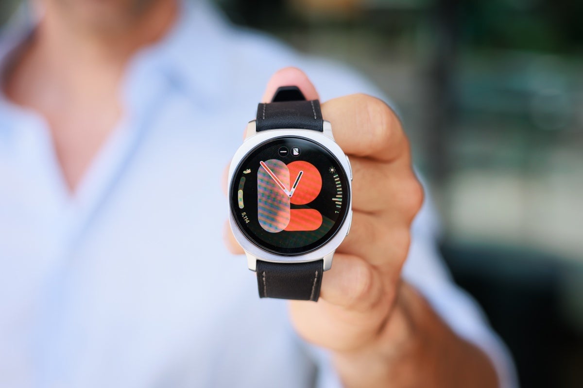 On your wrist or in your hand, the Galaxy Watch 8 looks just as elegant. | Image Credit -- PhoneArena - Stunning new deal knocks the 44mm Samsung Galaxy Watch 8 with LTE down to an irresistible price