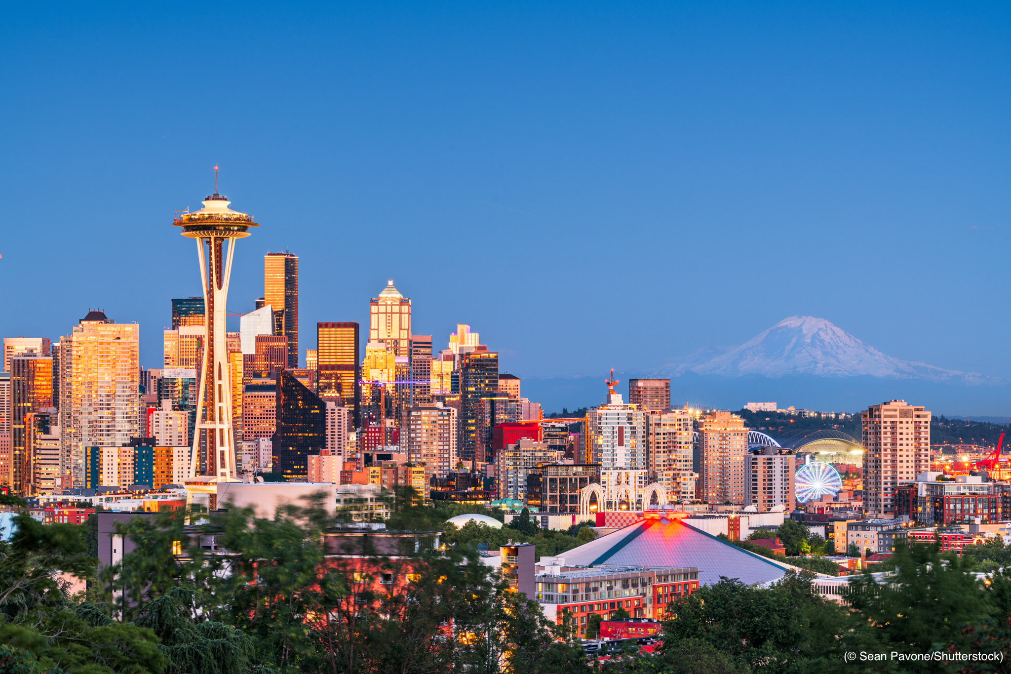 Seattle downtown skyline with Mount Rainier in the background (© Sean Pavone/Shutterstock)