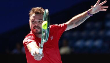 Stan Wawrinka gets Australian Open singles wild card, Nick Kyrgios to play doubles