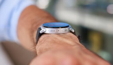 Stunning new deal knocks the 44mm Samsung Galaxy Watch 8 with LTE down to an irresistible price