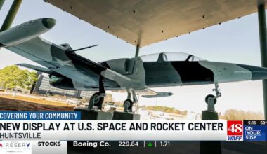 L‑39 Albatross lands at Inspiration4 entrance