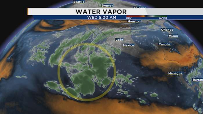 Freezing temperatures and tropical systems? How the tropics are helping to keep Florida cold