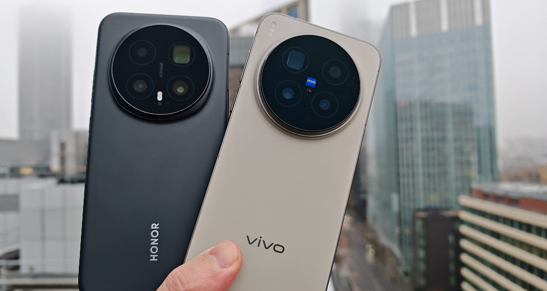 Showdown in London: Honor Magic8 Pro vs. Vivo X300 Pro in a photo comparison review