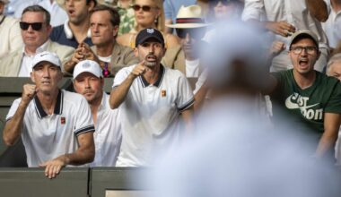 Tennis players and coaches: The telepathy of tactics, emotional support – and jawing
