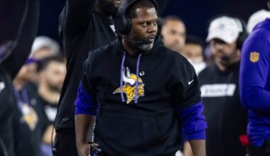 Commanders plan to hire Vikings pass game coordinator Daronte Jones as defensive coordinator: Source
