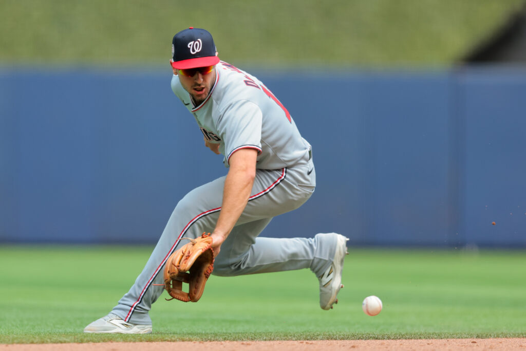 Yankees Sign Paul DeJong To Minor League Deal