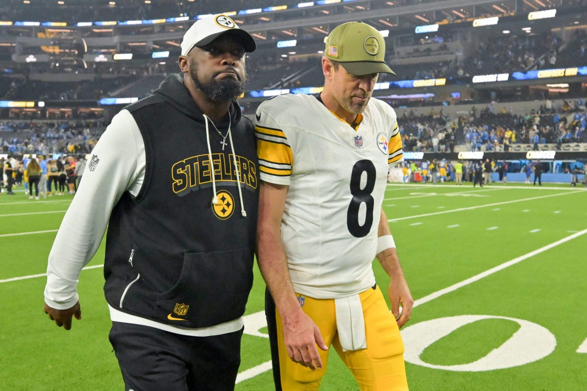 Mike Tomlin’s final speech had Aaron Rodgers and T.J. Watt in tears