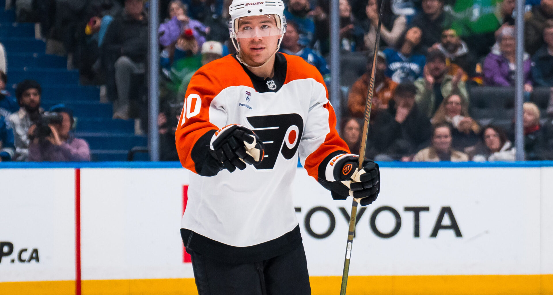 Flyers’ Bobby Brink, Jamie Drysdale exit game after two dirty hits