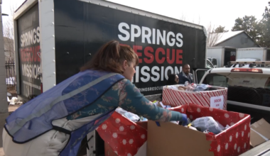 Promenade Shops at Briargate celebrate record-breaking sock drive
