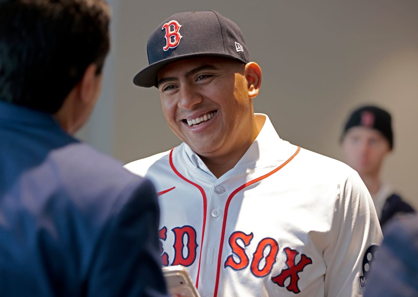 After losing Alex Bregman in free agency, the Red Sox signed lefthander Ranger Suárez.