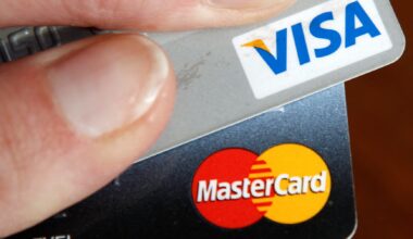 Trump calls for one-year cap on credit card interest rates at 10%