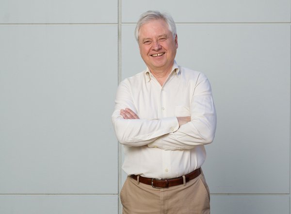 Caltech Physicist Honored with Watson Medal