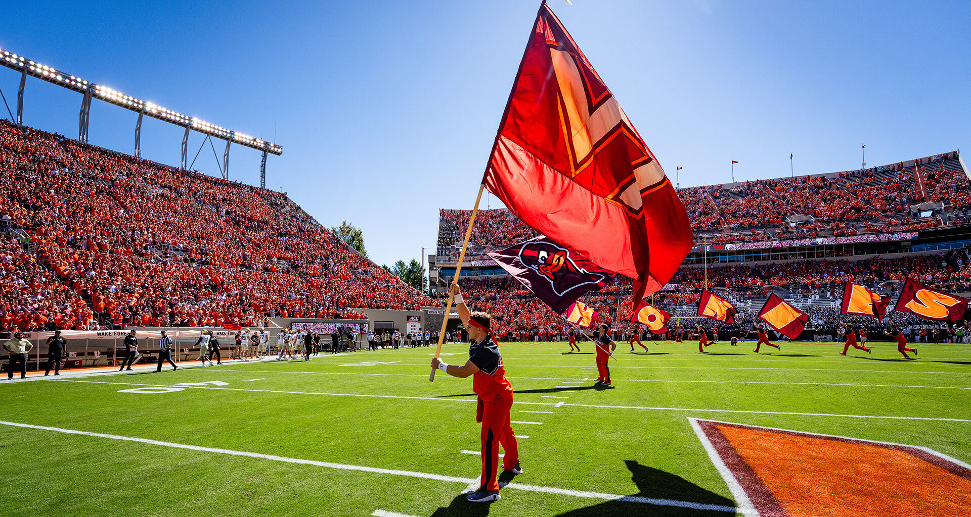Nike Swoosh Logo White