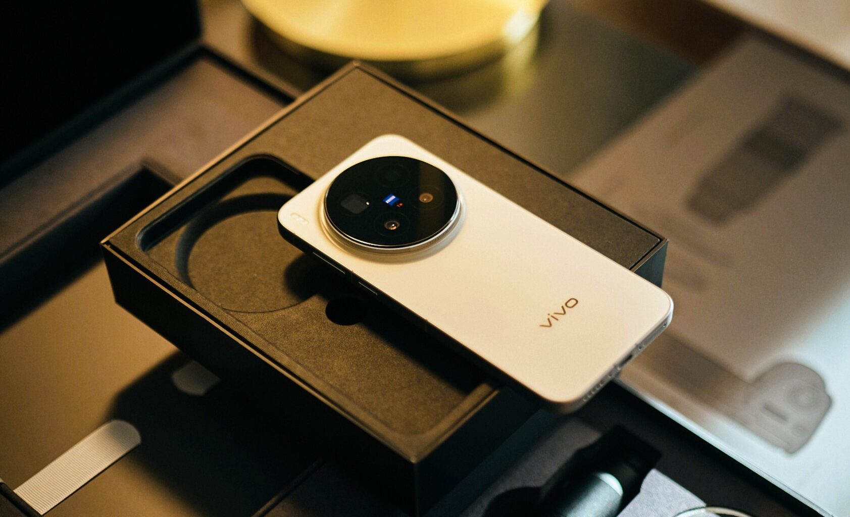 The best camera smartphone of 2025 does not come from Apple or Samsung