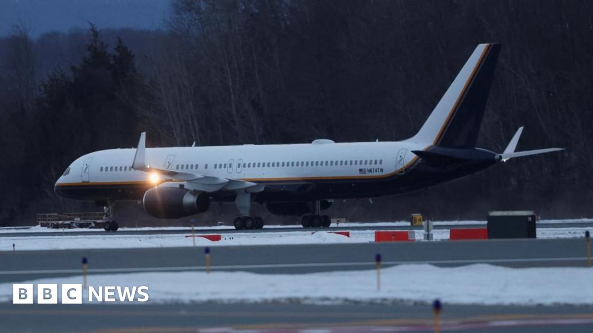 Venezuela latest: Captured Venezuelan leader Maduro arrives in New York City after US strikes