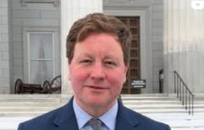 Treasurer’s rule change set to bring thousands of Vermont micro-businesses under mandatory retirement program