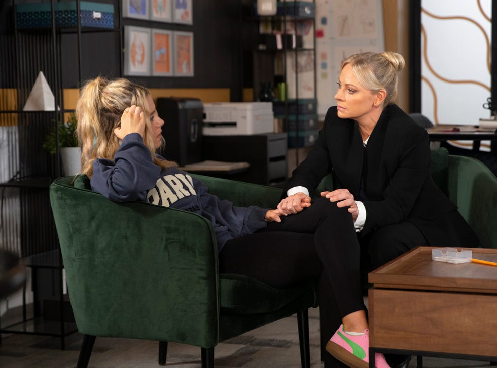 betsy, lisa, coronation street