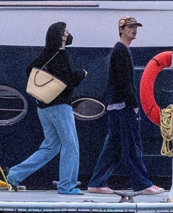 kylie jenner and timothee chalamet were spotted in cabo san lucas, mexico kylie jenner and timothee chalamet were spotted in cabo san lucas, mexico