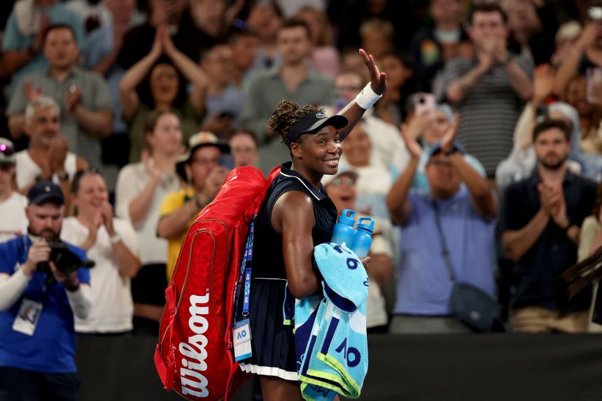 Venus Williams acknowledges the applause as she walks off the court after losing to Olga Danilovic.