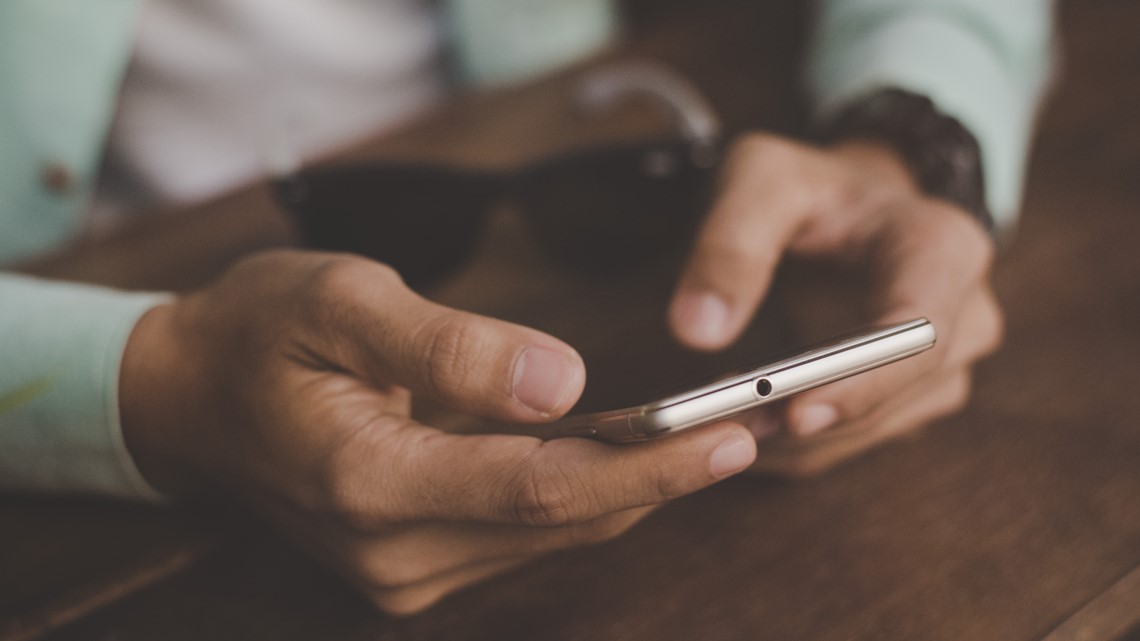 Why your phone may be in 'SOS' mode