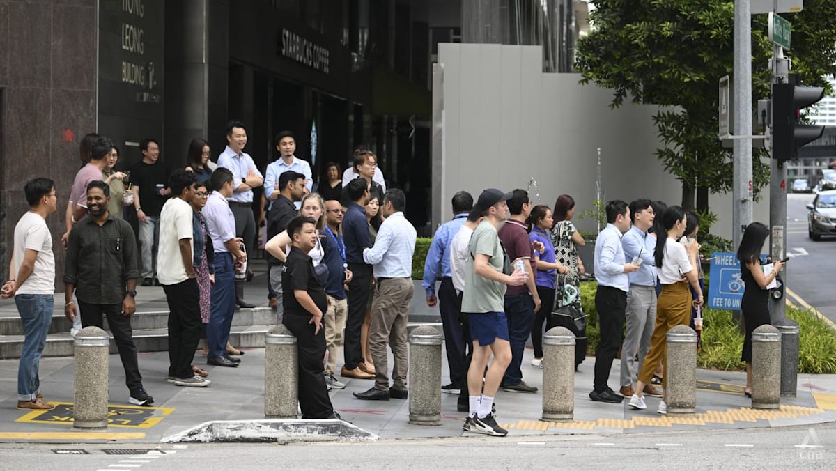 Economic review recommends positioning Singapore as global AI leader, making lifelong learning practical