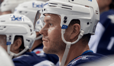 Toews return to Chicago with Jets will be 'weird situation'