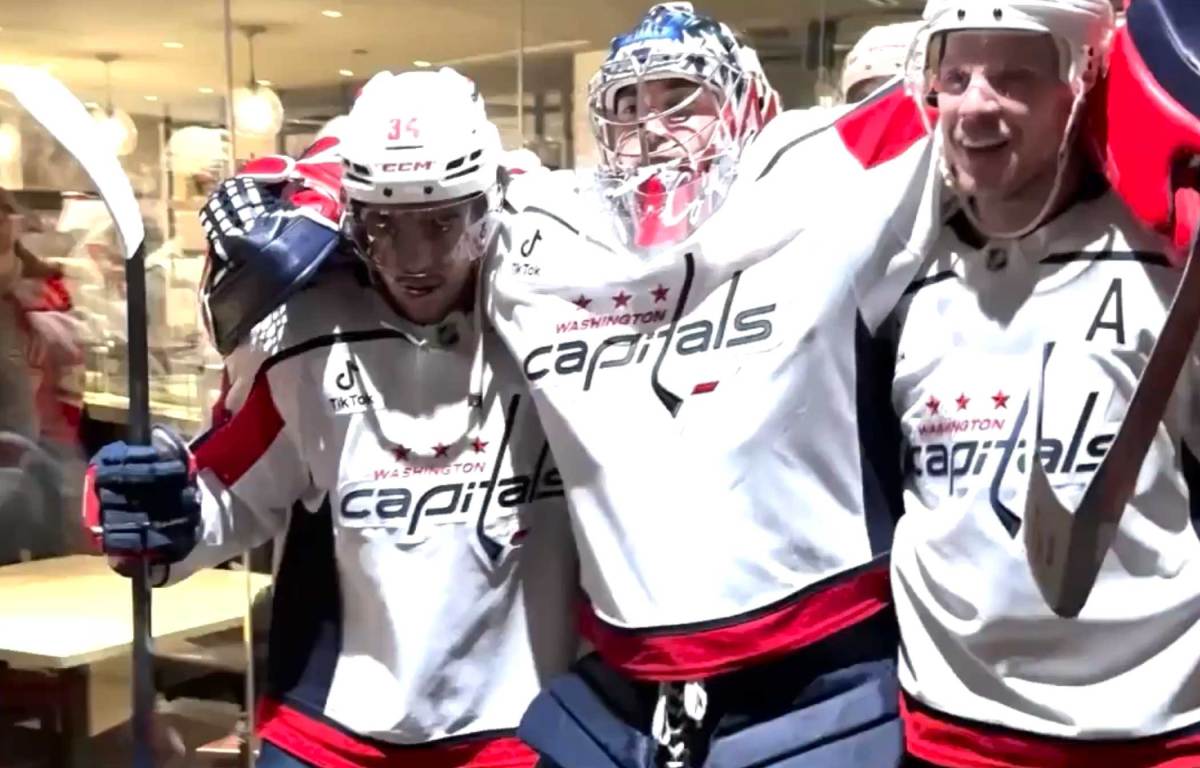 Capitals literally carry an injured Charlie Lindgren to locker room after he helps them secure a crucial shootout win