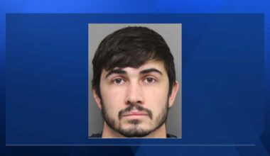 Palmyra teacher accused of inappropriate relationship with former student