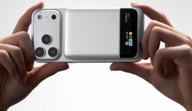 This $28 Power Bank Accidentally Recreated the iPhone 3G Design