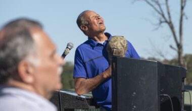 Trump might join Neal McCoy to say pledge at White House early Wednesday morning